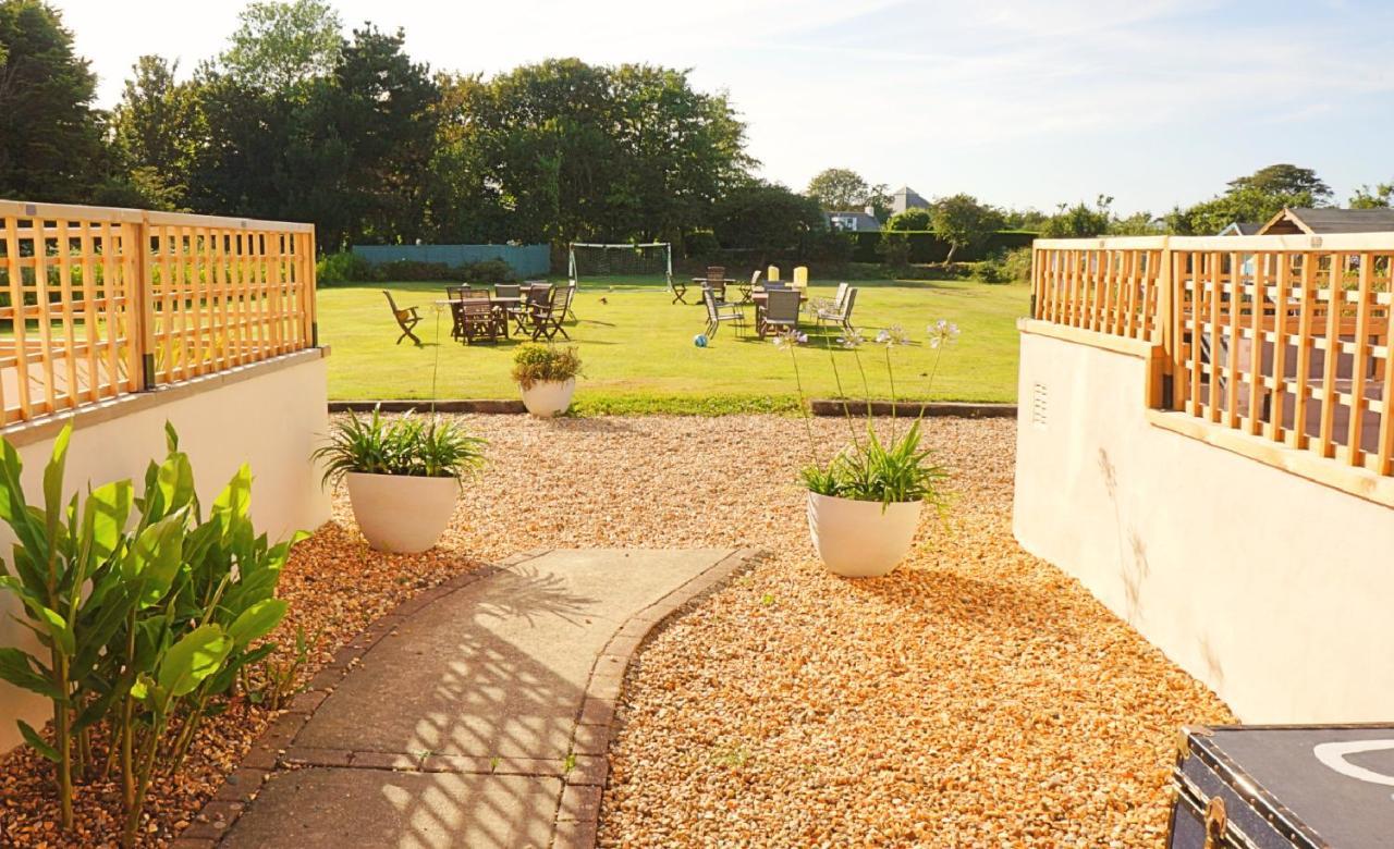Ellingham Self-Catering Cottages Saint Peter Port Esterno foto