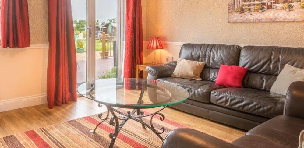 Ellingham Self-Catering Cottages Saint Peter Port Esterno foto