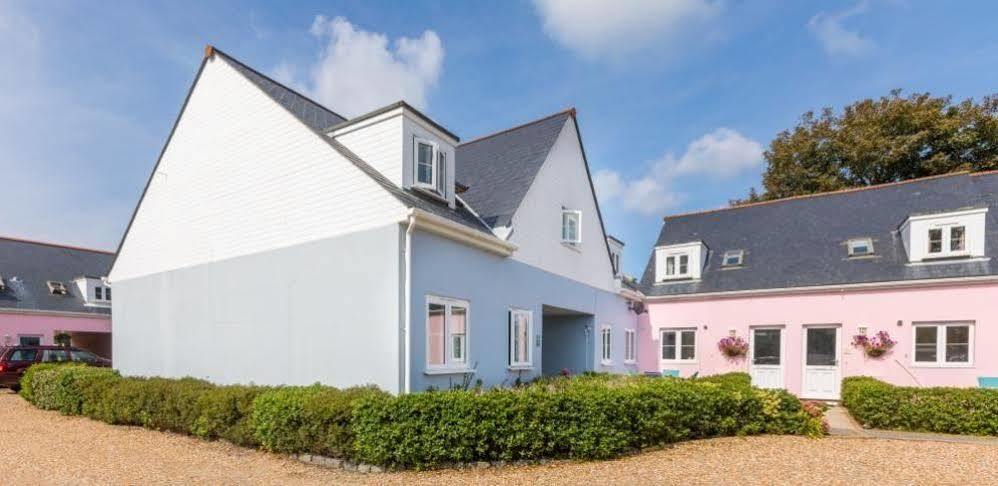 Ellingham Self-Catering Cottages Saint Peter Port Esterno foto