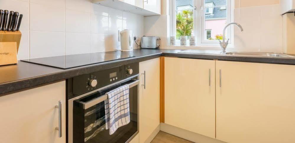 Ellingham Self-Catering Cottages Saint Peter Port Esterno foto